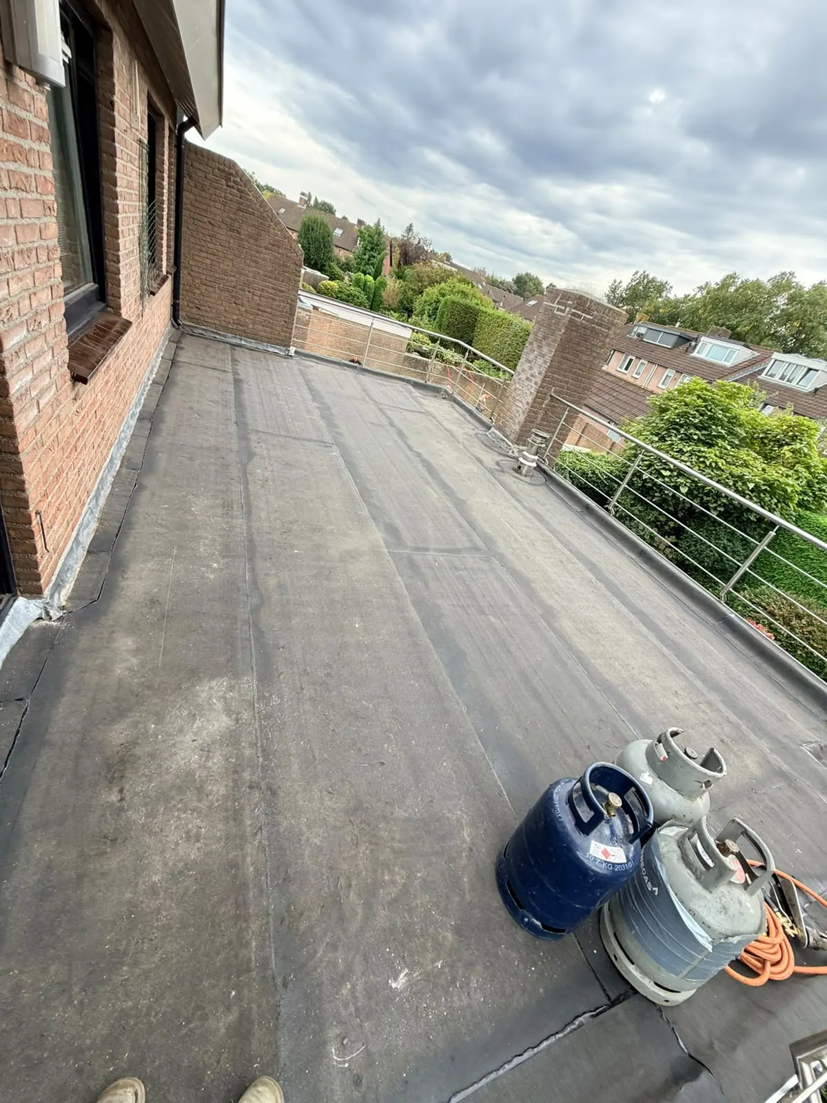 Plat dak van een balkon vernieuwd
